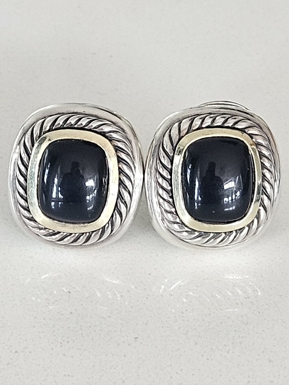 Vintage David Yurman Sculpted 14k Sterling Silver Black Onyx Omega Back Earrings